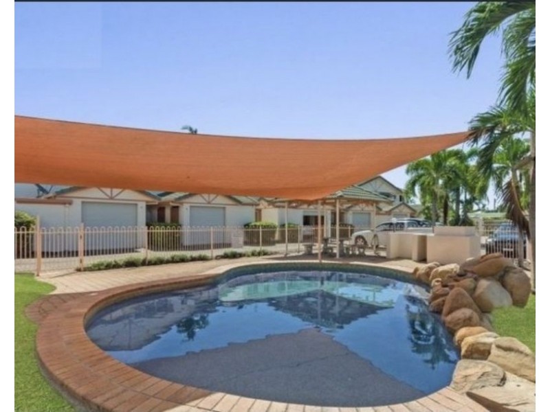 8/21-23 Tuffley Street, West End QLD 4810