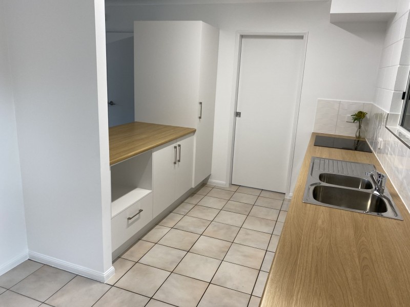 8/21-23 Tuffley Street, West End QLD 4810