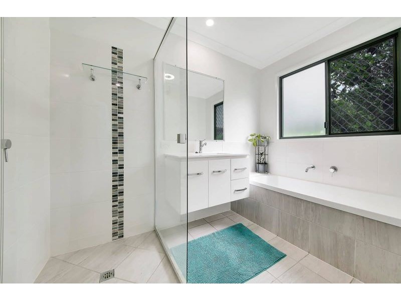 2 Hughes street, Yeppoon QLD 4703