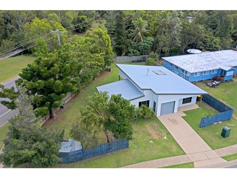 2 Hughes street, Yeppoon QLD 4703