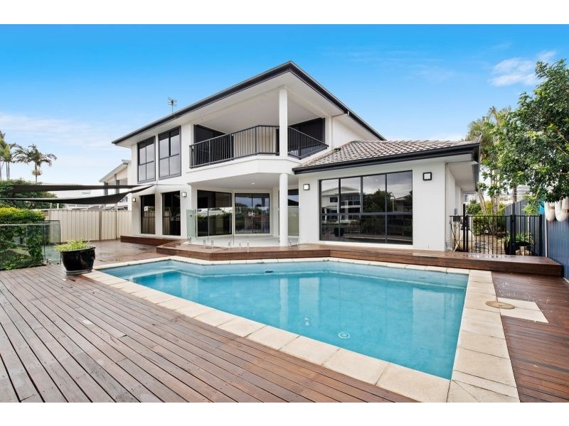 19 Sarasota Key, Broadbeach Waters QLD 4218