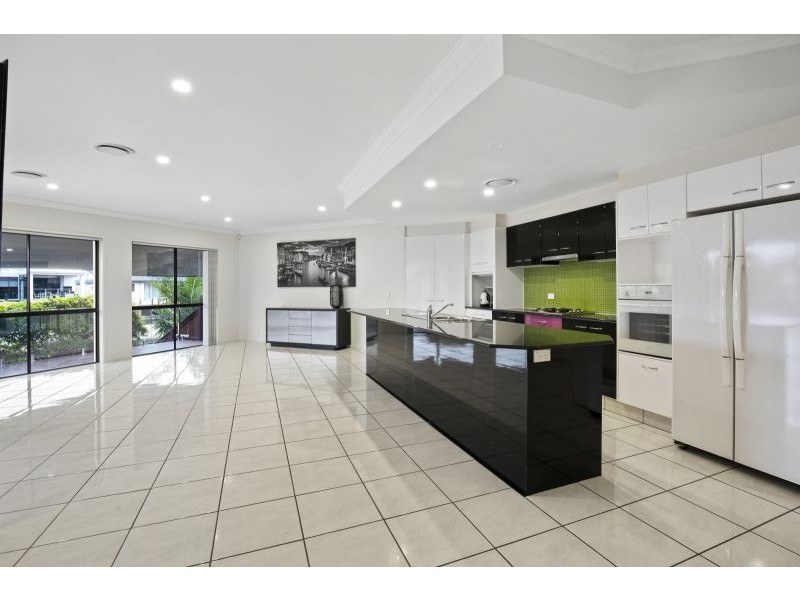 19 Sarasota Key, Broadbeach Waters QLD 4218
