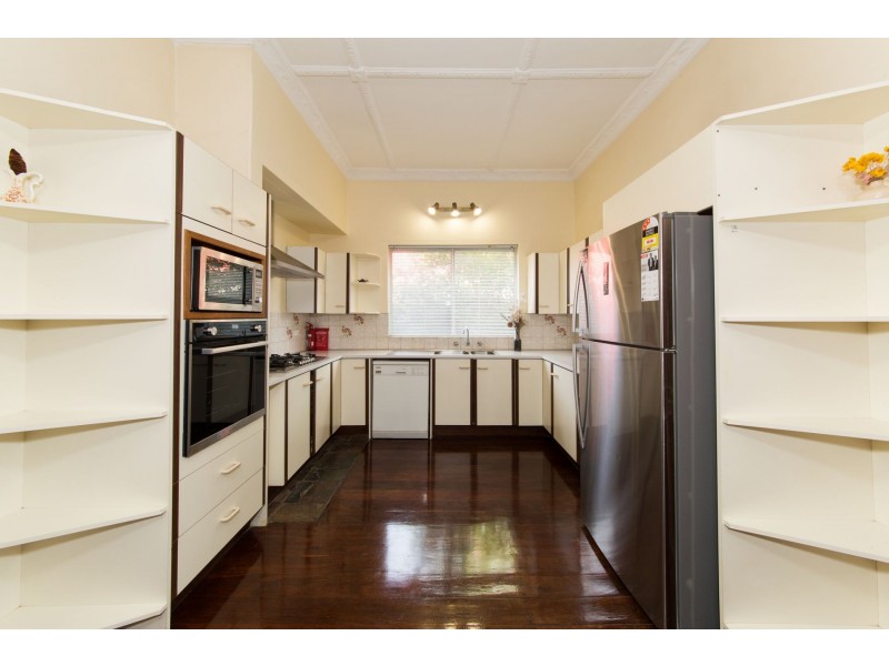 9 Harborne Street, Wembley WA 6014