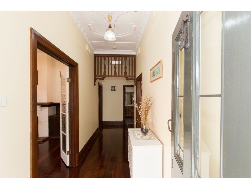 9 Harborne Street, Wembley WA 6014