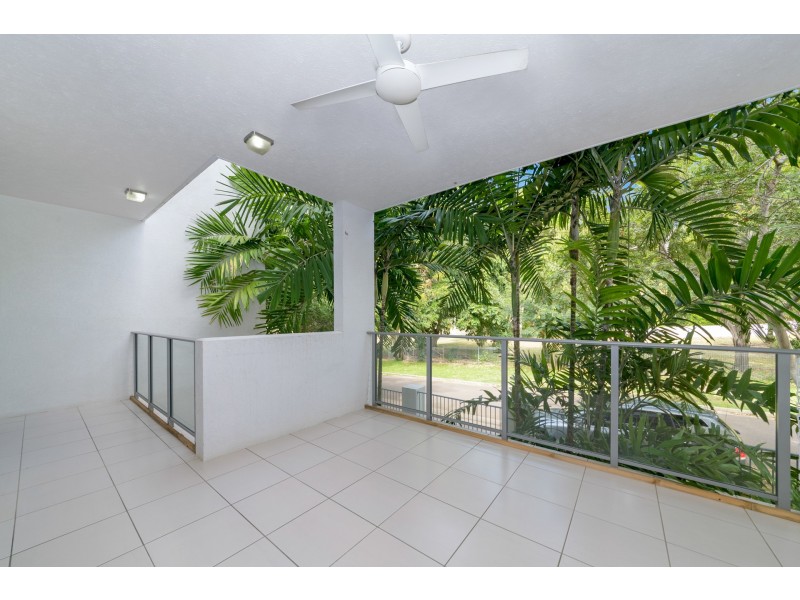 73/28 Landsborough street, North Ward QLD 4810