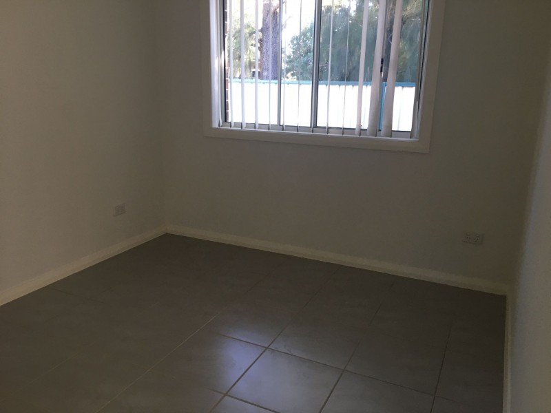 5A Myrtle Rd, Claremont Meadows NSW 2747