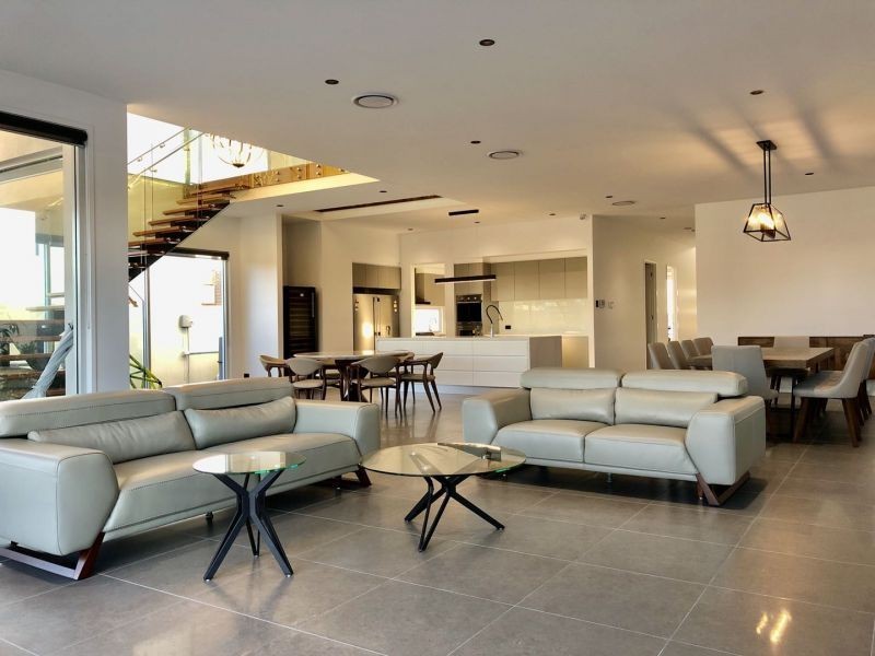 66 Lakeview Boulevard, Mermaid Waters QLD 4218