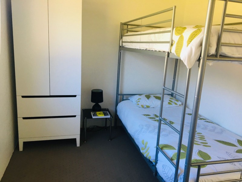 Unit 8/42 Woodhouse Drive, Ambarvale NSW 2560