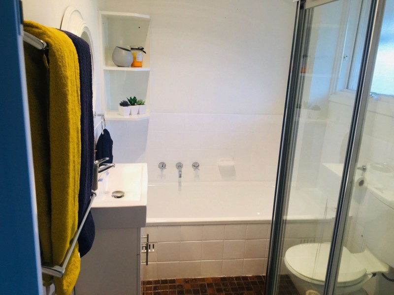 Unit 8/42 Woodhouse Drive, Ambarvale NSW 2560