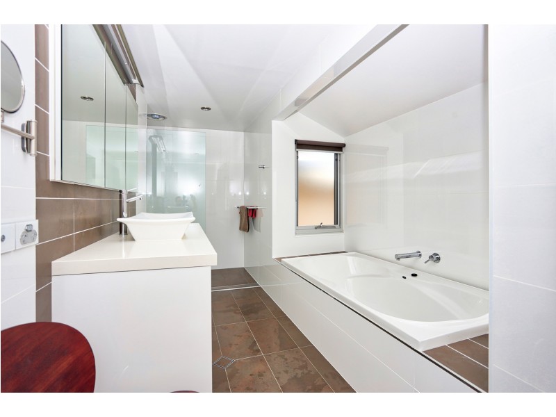 1 Bagnoo Place, Port Macquarie NSW 2444