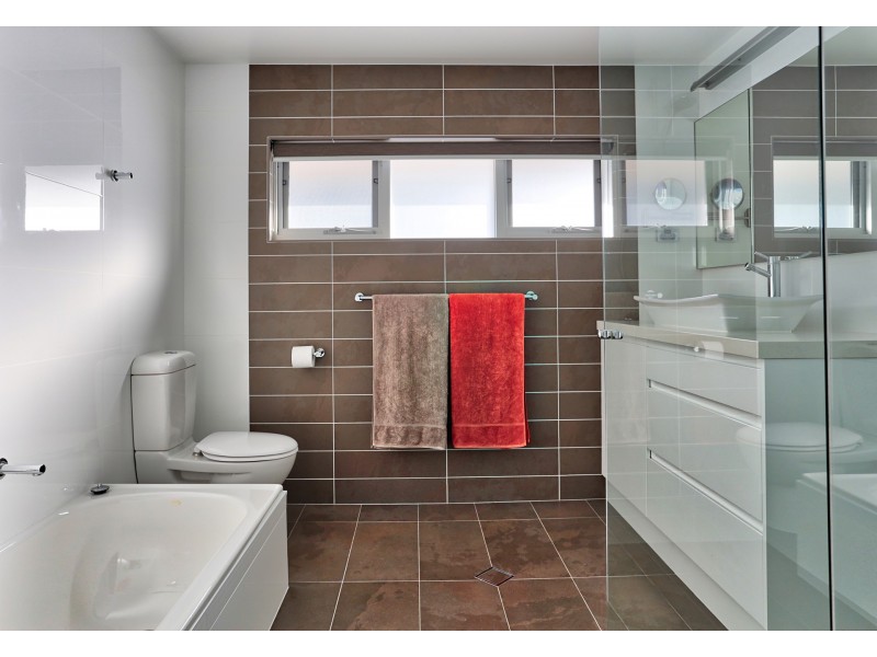 1 Bagnoo Place, Port Macquarie NSW 2444