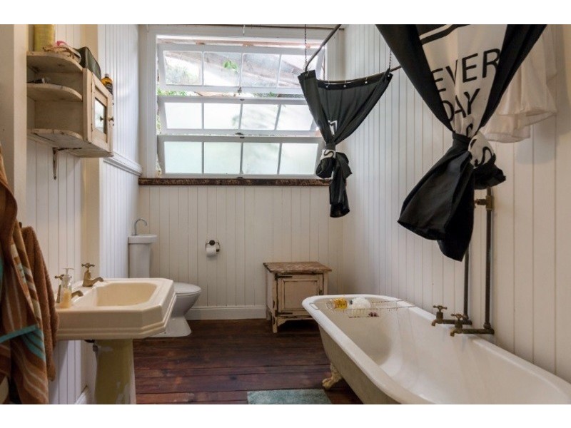 32 Oxford Street, Hamilton QLD 4007