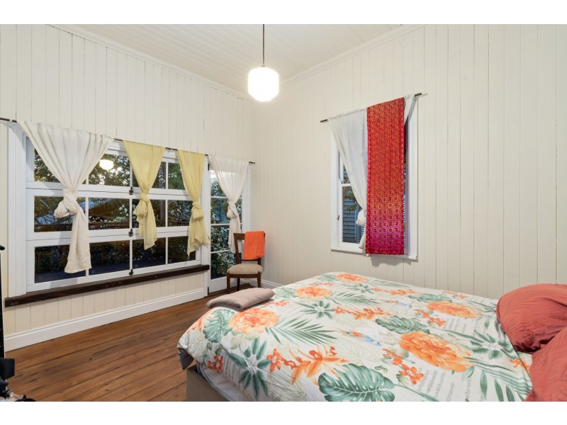 32 Oxford Street, Hamilton QLD 4007