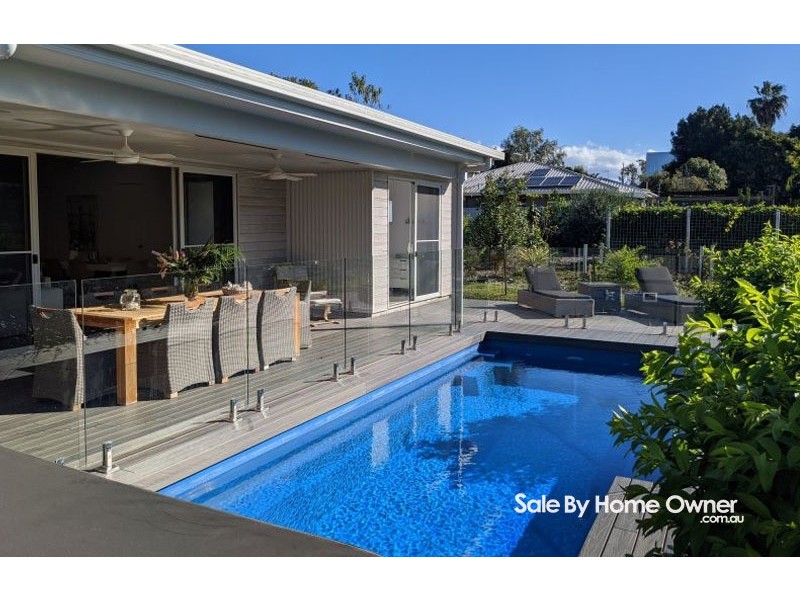 30 Noyes Parade, Karragarra Island QLD 4184