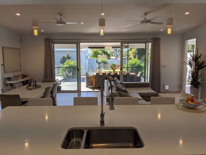 30 Noyes Parade, Karragarra Island QLD 4184