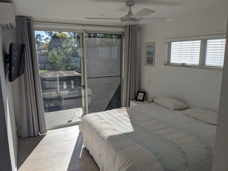 30 Noyes Parade, Karragarra Island QLD 4184