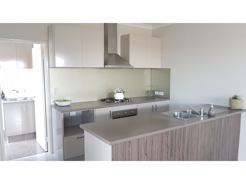 B/6 Chisholm Way, Balga WA 6061