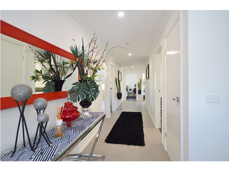 85 Noble Parade, Dalmeny NSW 2546