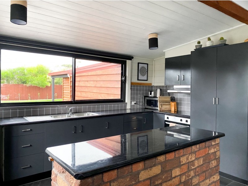 51 Susan Street, Turners Beach TAS 7315