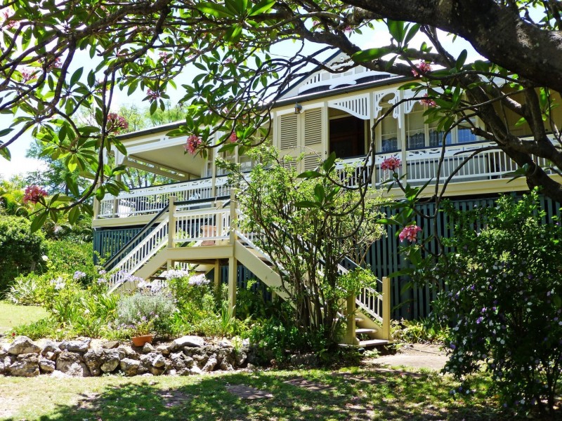 59 Chermside Road, Eastern Heights QLD 4305