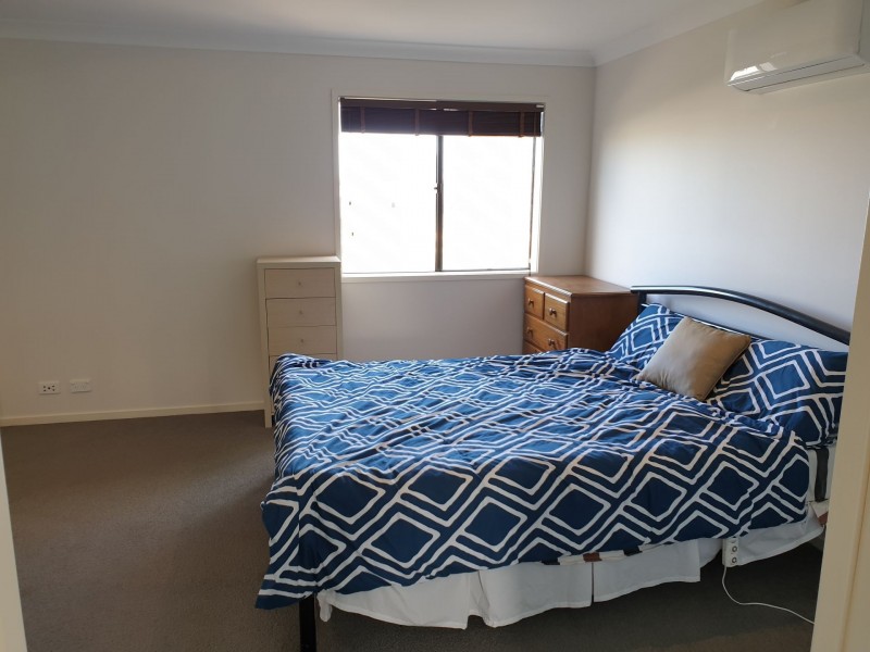 2 Quealy Street, Casey ACT 2913