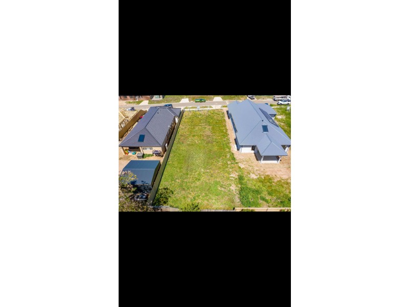 23 Alan George tce, Somerville VIC 3912