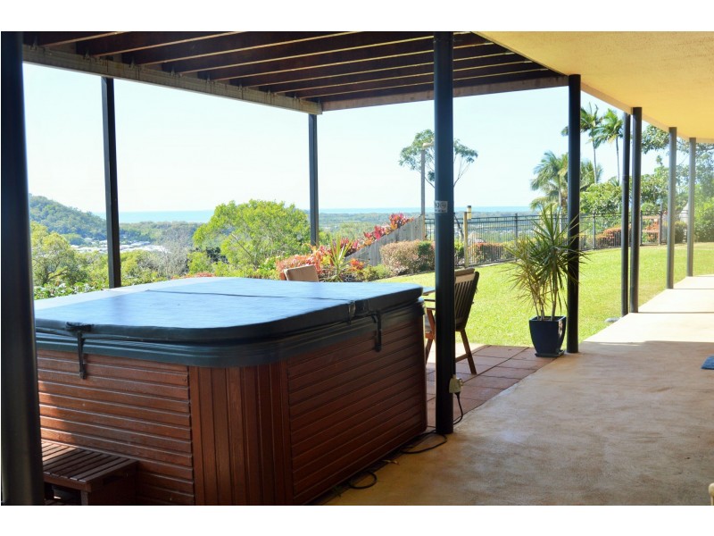 161-163 Panguna Street, Trinity Beach QLD 4879