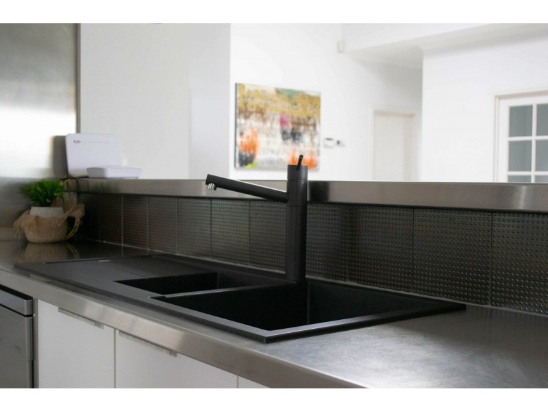 21 Neptune Drive, Point Cook VIC 3030