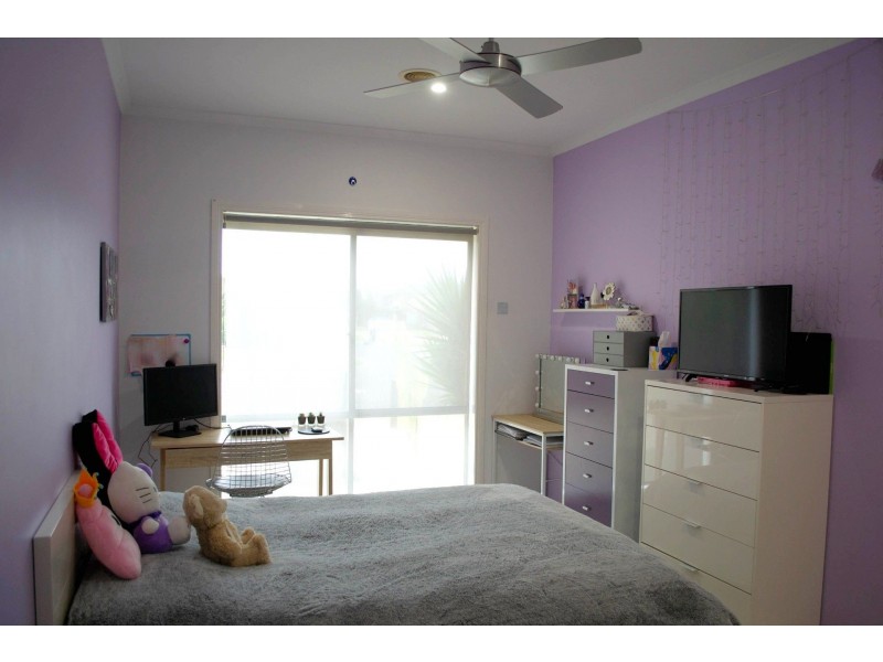 21 Neptune Drive, Point Cook VIC 3030