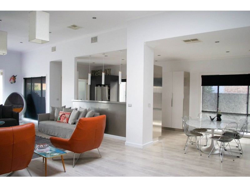 21 Neptune Drive, Point Cook VIC 3030