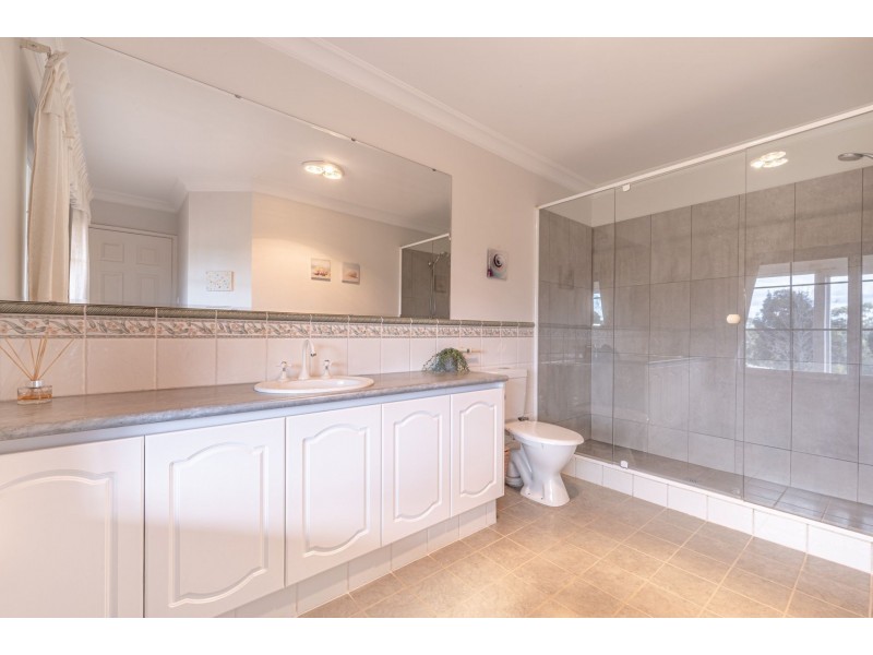 248 Ayrshire Loop, Lower Chittering WA 6084