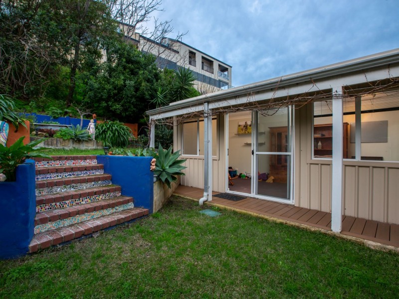 16 Sampson Road, Bunbury WA 6230
