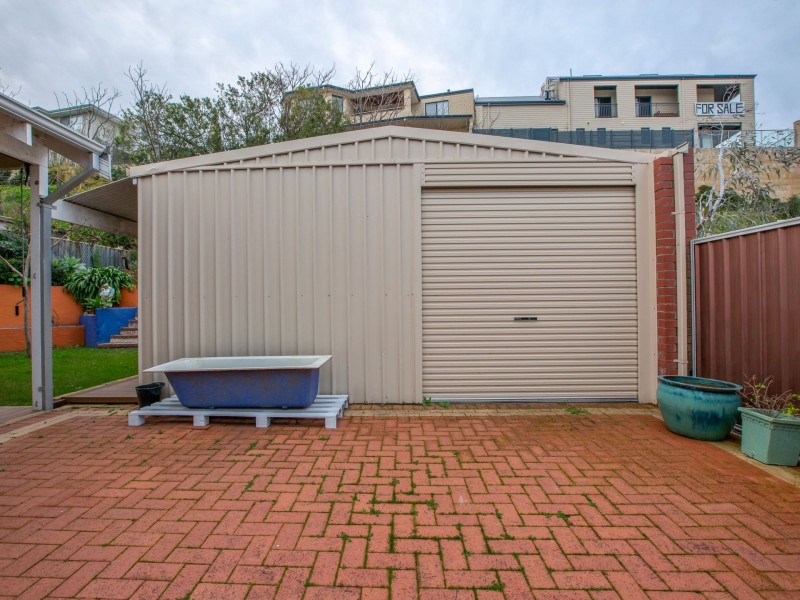 16 Sampson Road, Bunbury WA 6230