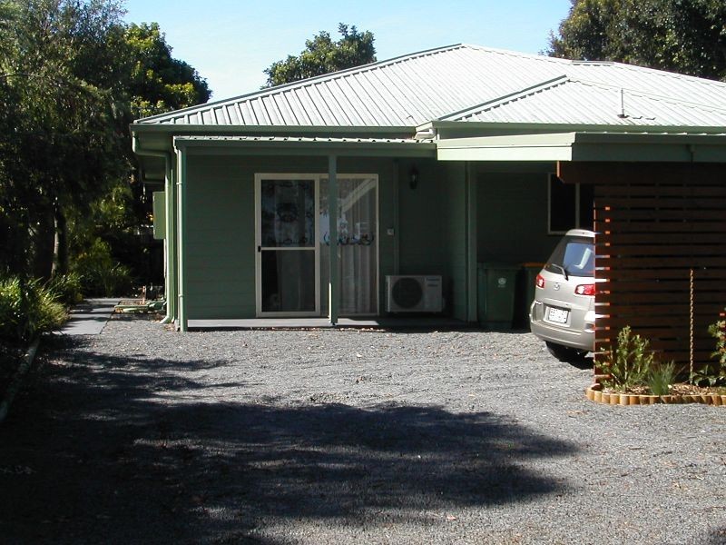 125 Treasure Island Avenue, Karragarra Island QLD 4184