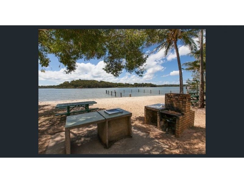 125 Treasure Island Avenue, Karragarra Island QLD 4184