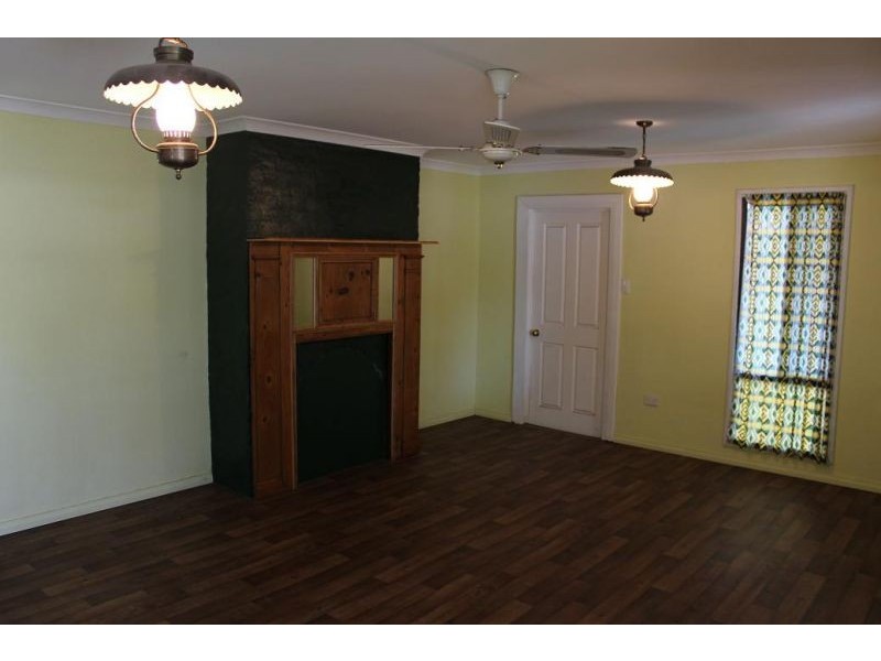 31 White St, Brookton WA 6306