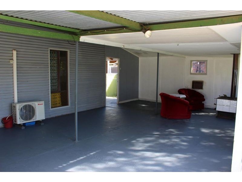 31 White St, Brookton WA 6306