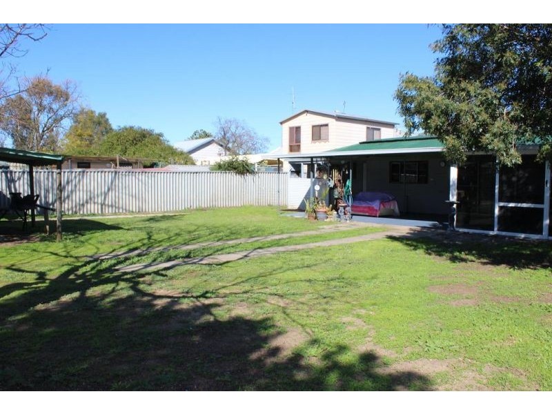 31 White St, Brookton WA 6306