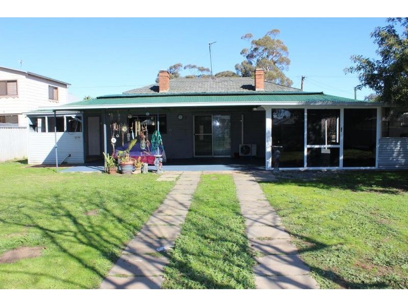 31 White St, Brookton WA 6306