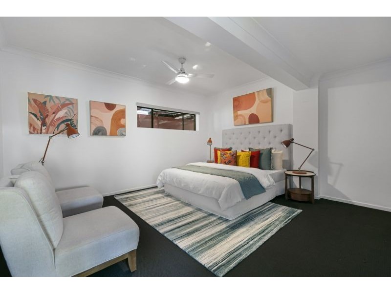 30 Tarrant Dr, Mudgeeraba QLD 4213