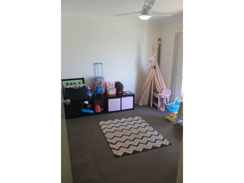 10 Blueberry Ash, Boronia Heights QLD 4124