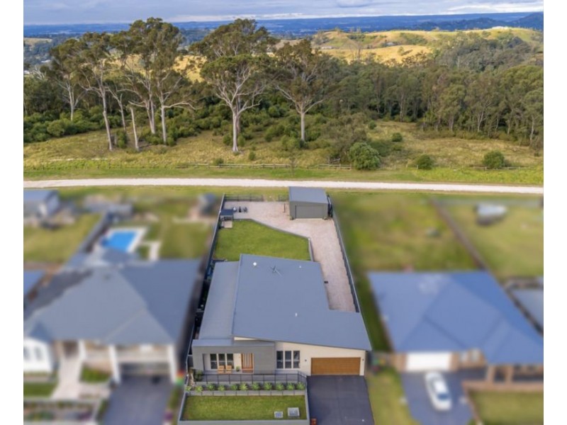 17 Torulosa Road, The Oaks NSW 2570