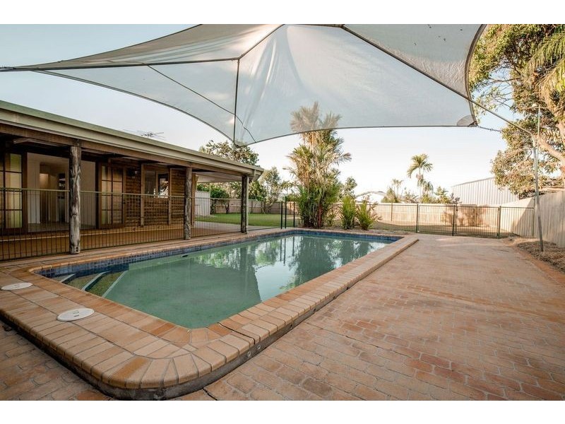 14 Cairnwell Street, Smithfield QLD 4878