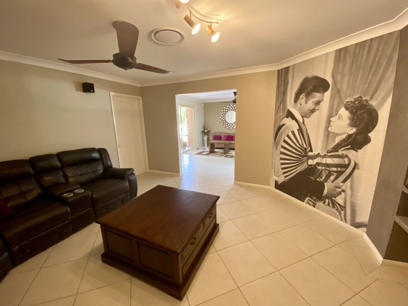 34 Jamieson Place, Brookfield QLD 4069