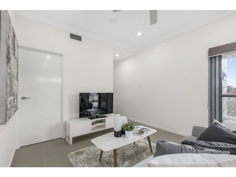8/24 Wallace Street, Chermside QLD 4032