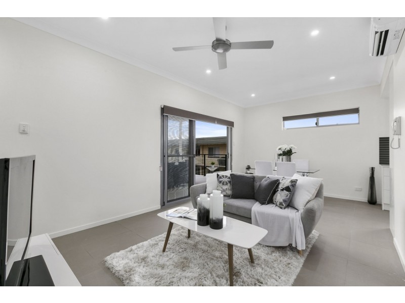 8/24 Wallace Street, Chermside QLD 4032