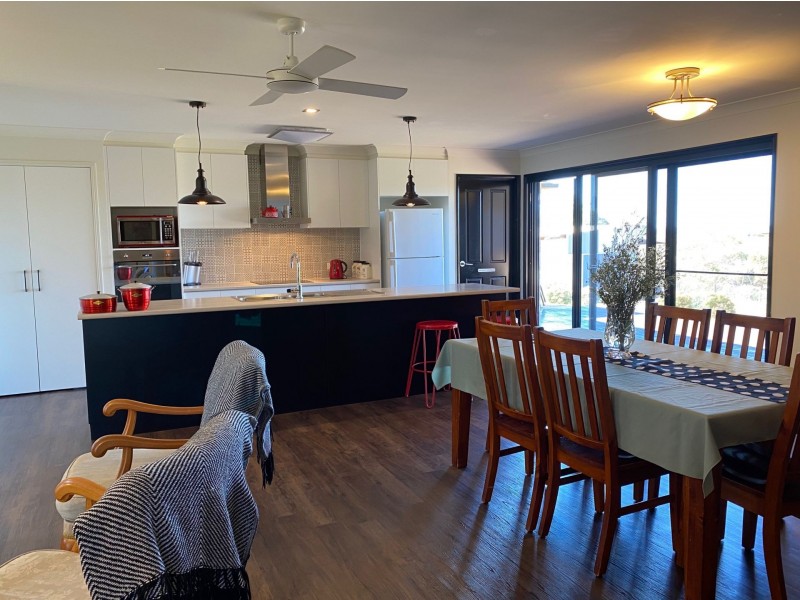 5 Wilkinson Place, Grantham QLD 4347