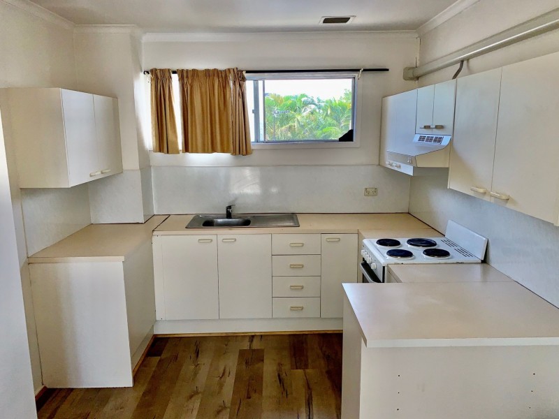 8/47 Sunshine Parade, Miami QLD 4220