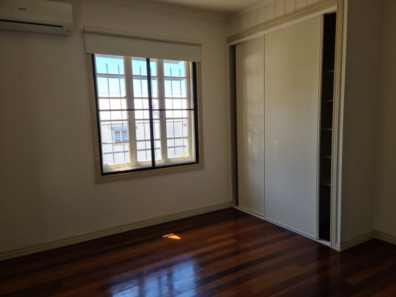 2/22 Melton Terrace, Townsville City QLD 4810