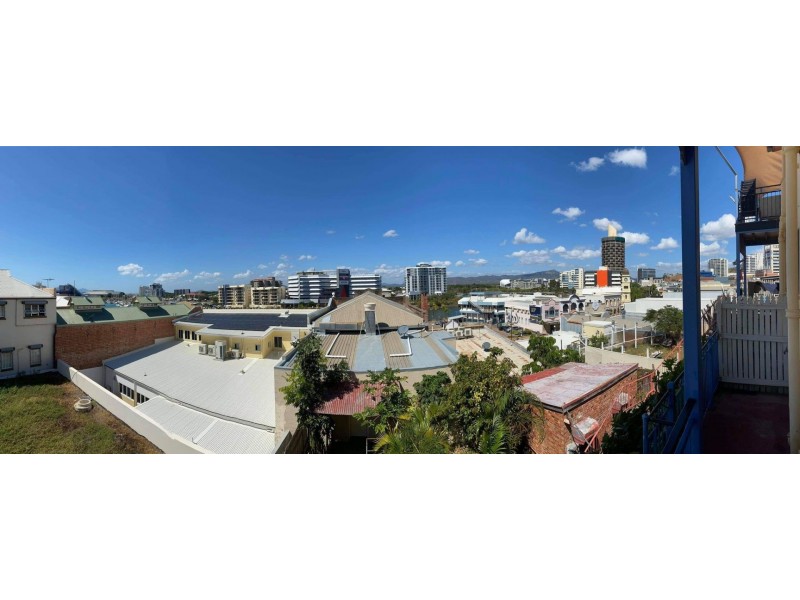 2/22 Melton Terrace, Townsville City QLD 4810